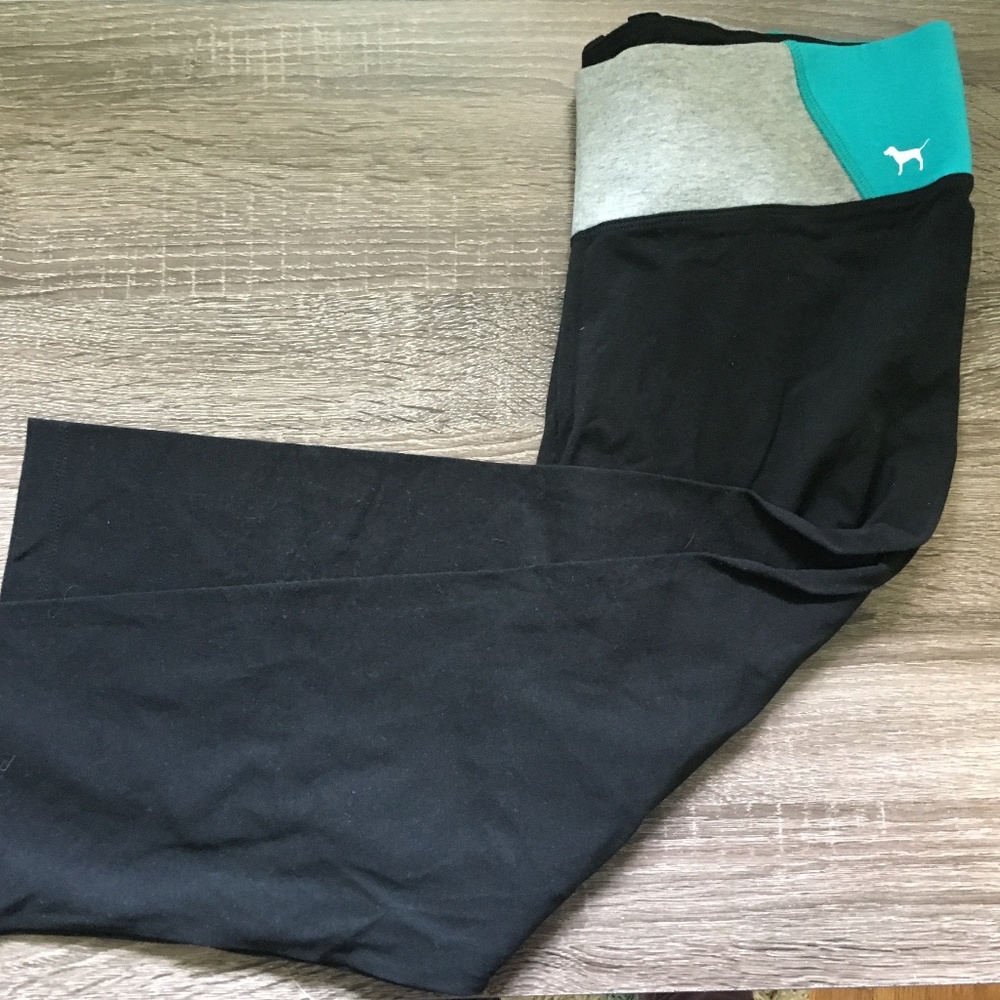 PINK Cropped Yoga Leggings - NWOT